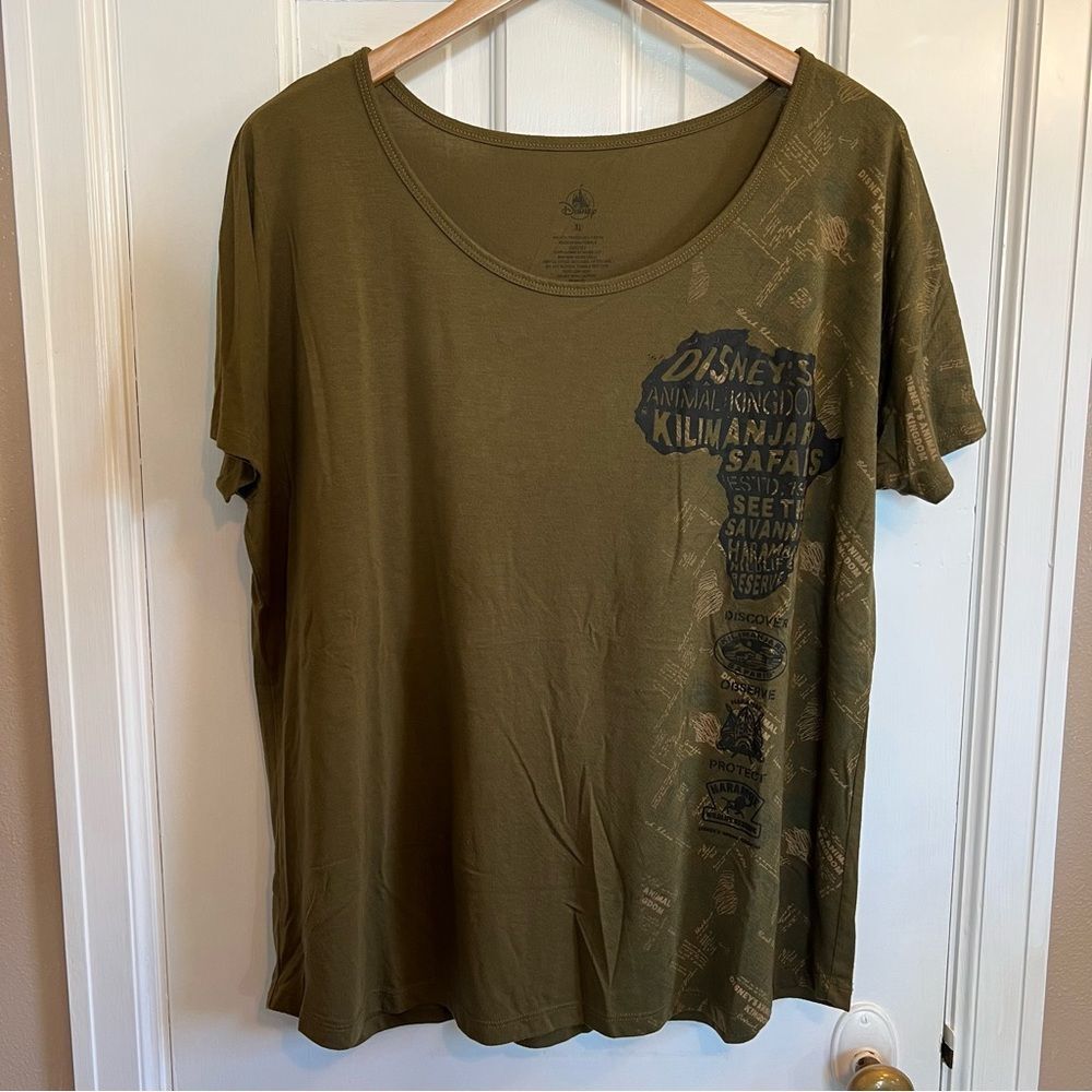 Disney Parks Animal Kingdom Safari Kilimanjaro Green Women's Shirt Size XL
